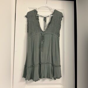 Versona XS Sage Green Short Ruffled Dress
